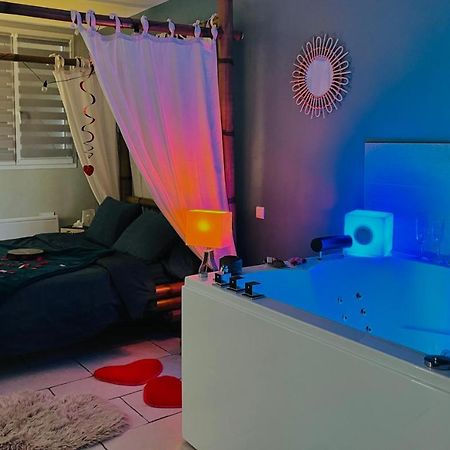 Appartement Jacuzzi 4 Etoiles Beaute - Mbroom Var Puget-sur Argens Bagian luar foto